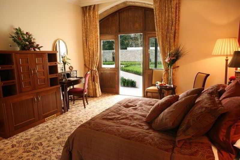 Hotel Lough Rynn Castle à Mohill Extérieur photo